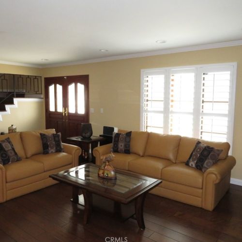 18421 Coltman Ave, Long Beach, CA 90746-1739