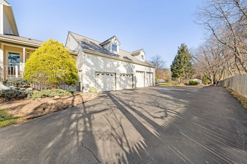 291 Frank Applegate Rd, Jackson Twp NJ  08527-2455 exterior
