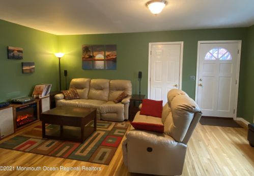 1409 L St, Belmar NJ  07719-2836 exterior