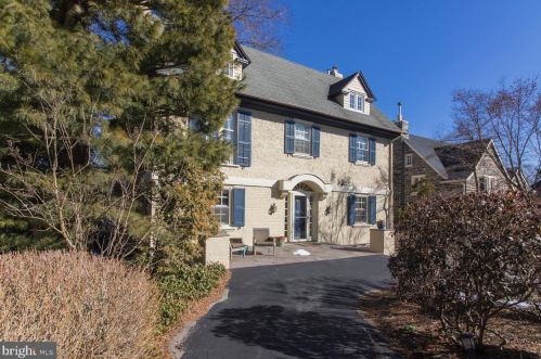 127 Edgewood Rd, Ardmore, PA 19003-2507