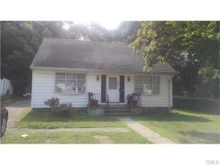 188 Pilgrim Rd, Bridgeport, CT 06610-1344