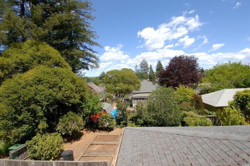 451 High St, Sebastopol, CA 95472-4370