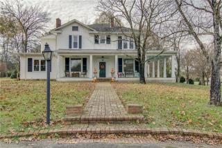 607 Cornersville Rd, Lewisburg, TN 37091-4113