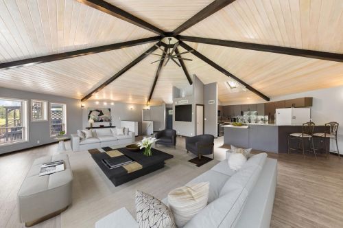 4156 Oakmont, Crown Point IN 46307-8958 exterior