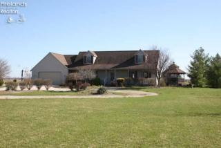 521 County Road 157, Fremont, OH 43420-8681