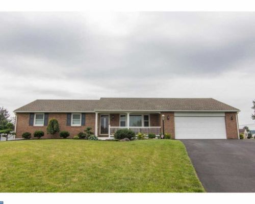 2900 Federal Dr, Gilbertsville, PA 19525-9638
