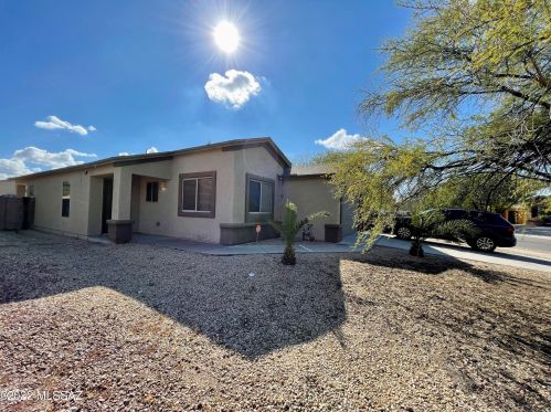 7141 Canterbury Tale Dr, Tucson, AZ 85756-8663