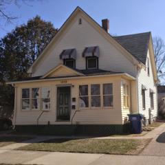 1019 4th Ave, Wausau, WI 54401-2736