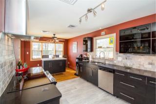 81 Concourse, Brightwaters, NY 11718-2014
