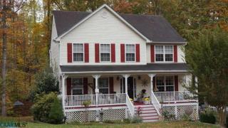 12 Wedge Ter, Bybee, VA 22963-2315