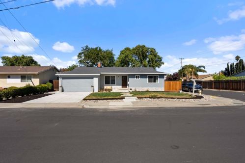 7527 Frederiksen Ln, Pleasanton, CA 94568-1650