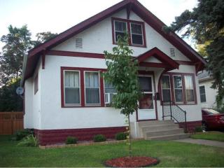 1320 42nd Ave, Minneapolis, MN 55412-3140