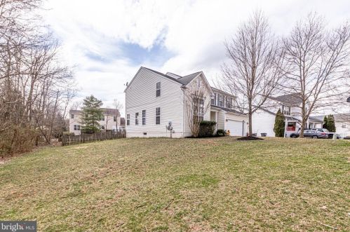 12163 Open Meadow Ln, Bristow, VA 20136-2414
