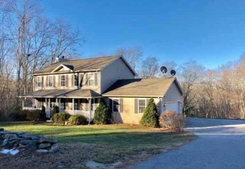 331 Valley View Rd, North Sterling, CT 06377-1521