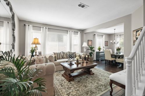 28531 Redwood Canyon Pl, Santa Clarita CA  91390-5723 exterior