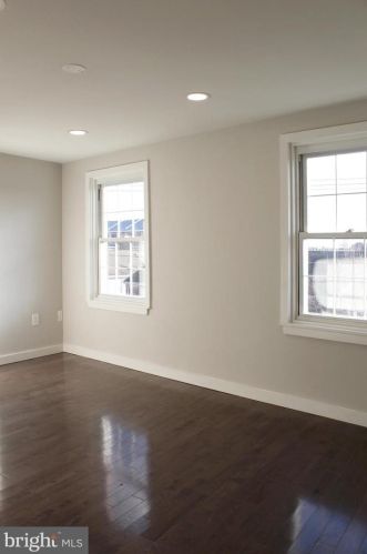 343 Christian St, Philadelphia PA 19147-4004 exterior