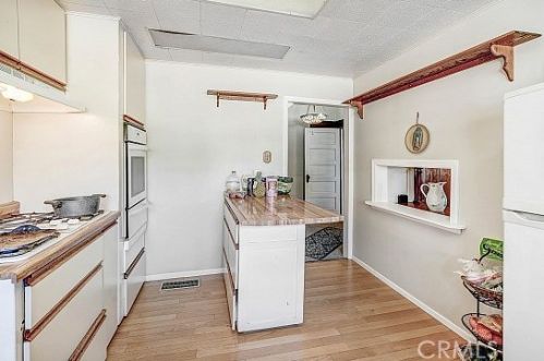 228 Spring St, Lake Elsinore CA  92530-4103 exterior