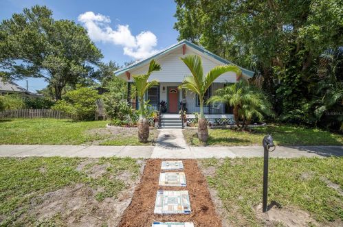 2409 Dartmouth Ave, Saint Petersburg, FL 33713-7929