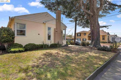 2350 109, Oakland CA  94603-4115 exterior