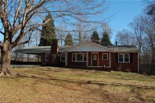 5301 Sunrise Ter, Winston Salem, NC 27105-2158