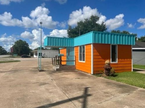 1107 Alabama Rd, Dinsmore TX  77488-3301 exterior