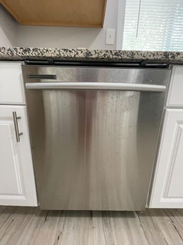 102 Thompson Ave, Ukiah CA  95482-6543 exterior