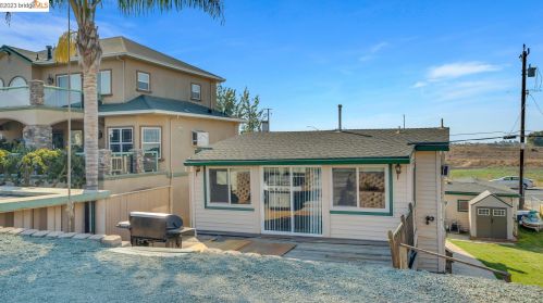 4526 Sandmound Blvd, Oakley CA  94561-5026 exterior