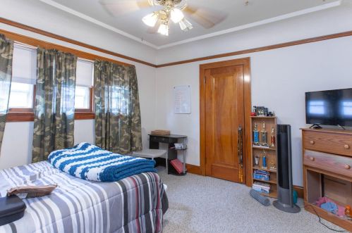 2645 60, Milwaukee WI 53219-3153 exterior