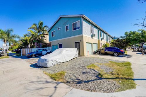 3104 Meade Ave, San Diego CA 92116-3817 exterior