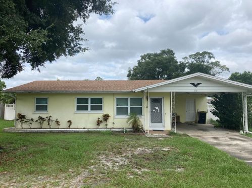 402 Hatfield Rd, Winter Haven, FL 33880-1329