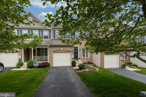 328 Elizabeth Dr, Kennett Sq, PA 19348-4714