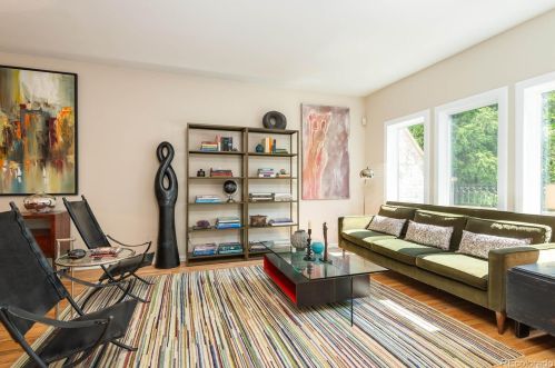 387 Ogden St, Denver CO 80205-5137 exterior