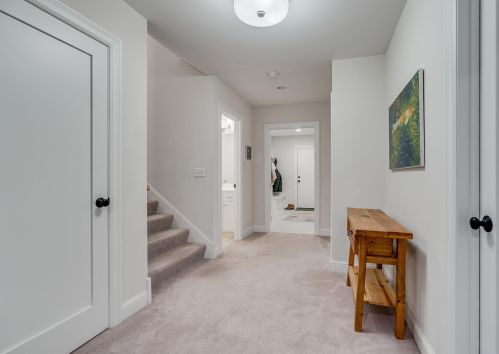 3917 Ewing Ave, Minneapolis MN 55410-1053 exterior