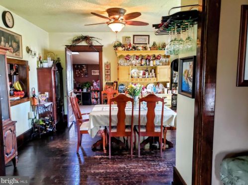 101 Wyoming Ave, Dover DE  19904-6914 exterior