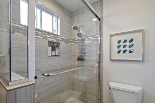 10655 Valley View Dr, Rancho Cordova CA  95670-2468 exterior