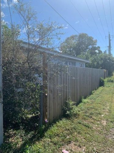 1136 22nd St, West Palm Beach, FL 33407-5740
