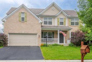 132 Leasure Dr, Pickerington, OH 43147-8001
