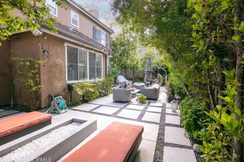 1 Belfort, Newport Beach CA  92657-1075 exterior