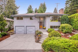 1503 103rd St, Seattle, WA 98125-7636
