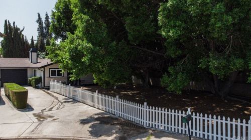 817 Rachel Ct, Redlands CA  92373-4563 exterior