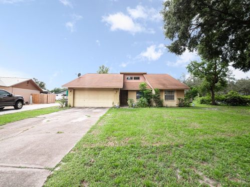 526 Sunny Cir, Winter Haven, FL 33880-7130