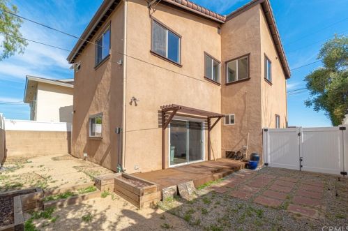 2409 Carson St, Torrance CA  90501-3120 exterior