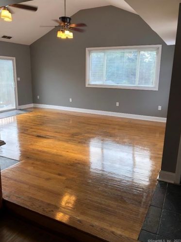 1492 Baldwin St, Waterbury CT  06706-2004 exterior