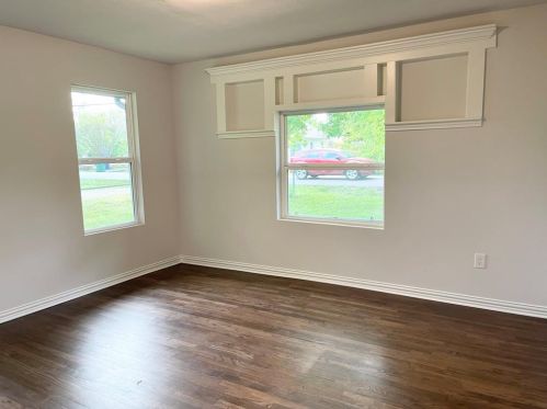 705 Main St, Greenville TX  75401-2027 exterior