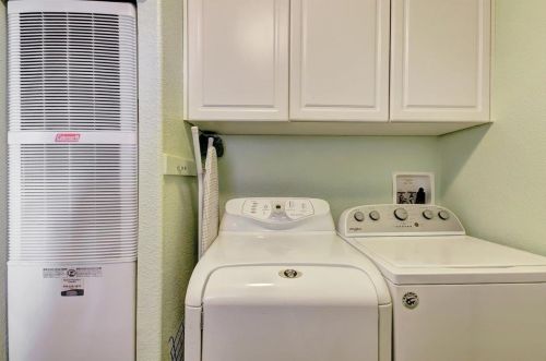 10 Wendy Cir, Grass Valley CA  95945-7037 exterior