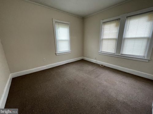 101 Patterson Ave, Trenton NJ  08610-4439 exterior