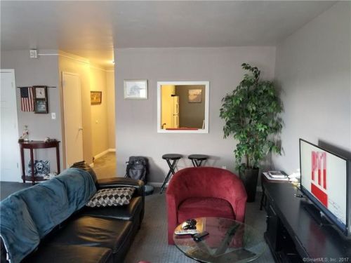 2370 North Ave, Bridgeport CT  06604-2334 exterior