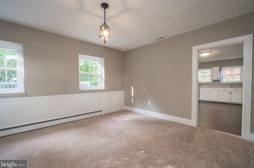 5828 James Madison Pkwy, Owens VA  22485-5352 exterior