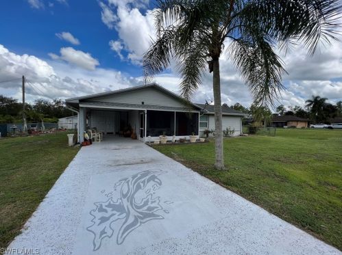 912 James Ave, Lehigh Acres, FL 33936-3345