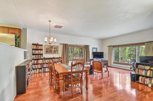 2316 Cedar Ln, Green Bay, WI 54313-7719